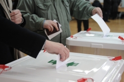 В трех районах республики проходят выборы глав и депутатов
