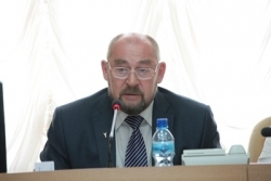 ЧЛЕНОВ недоволен